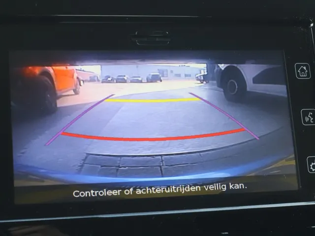 Suzuki Swift 1.2 Style Hybrid Automaat | Carplay | Keyless | AdaptiveCruise | AllSeasons