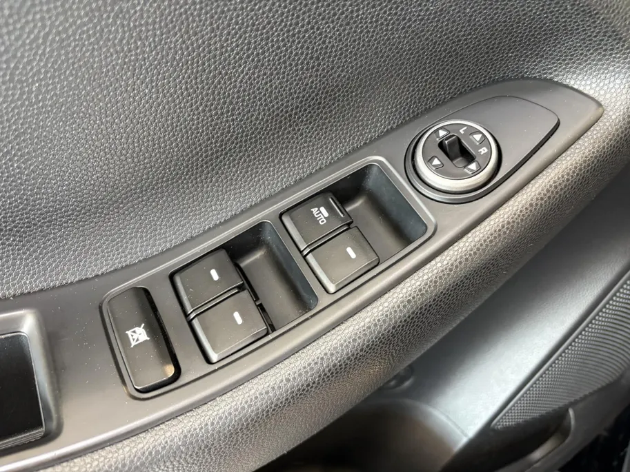 Hyundai i20 1.0 T-GDI Black Edition Navigatie