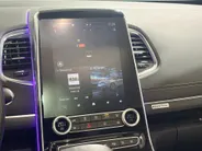 Renault Espace 225PK TCe Initiale Paris 7p. Automaat | 7 Zitplaatsen | Stoelverwarming | Schuif/Kantel Dak | Stoelverkoeling | Semi Elektrische Wegklapbare Trekhaak | Climate Control | Apple CarPlay/Android Auto | Head Up Display | Wit Leder | Camera | Parkeersensoren |