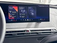 BMW iX xDrive45 101 kWh