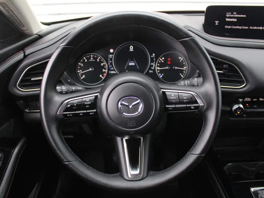 Mazda CX-30 2.0 e-SkyActiv-G M Hybrid Homura | Trekhaak | Camera | Stoelverwarming | HUD | 18" LM | Dodehoek detectie | Elek. achterklep | Cruise adapt. | LED |