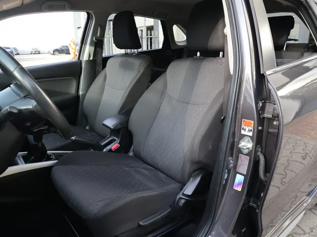 Suzuki Baleno 1.2 Hybrid High Executive Trekhaak | Adaptive Cruise | Body pakket VERKOCHT