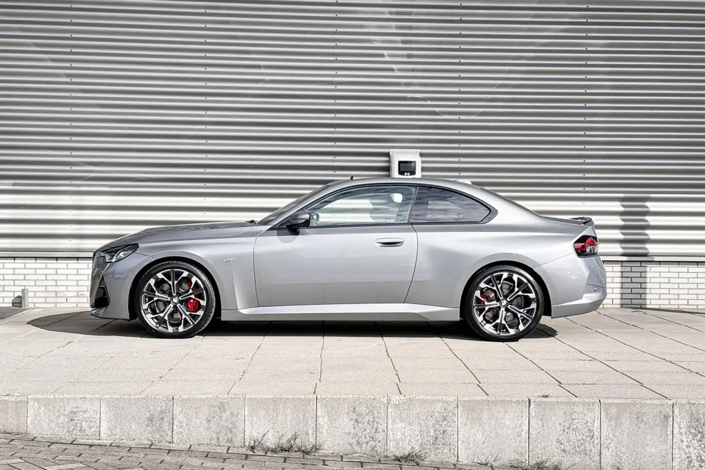 BMW 2 Serie Coupé 220i High Executive