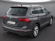 Volkswagen Tiguan 1.5TSI/150PK Life Business Trekhaak · Camera + parkeersensoren · Navigatie