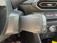 Dacia Jogger 1.6 Hybrid 140 Extreme 7p. | BTW Voertuig | Apple Carplay & Android Auto | Camera | Parkeersensoren | 7 Persoons | Cruise & Climate Control | 12 Maanden BOVAG Garantie