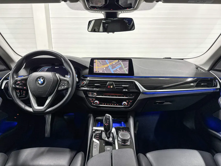 BMW 5 Serie Sedan 530e iPerformance High Executive