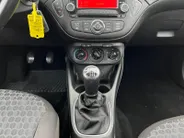 Opel Corsa 1.0 Turbo Edition | Mistlampen | Airco | lichtmetalen velgen 16' | Cruise Controle | buitenspiegels elektrisch verstelbaar | Hill Hold Functie | 12 maanden Bovag garantie |