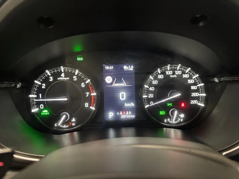 Suzuki Vitara 1.5 Hybrid Select AUTOMAAT NAVI AIRCO ADAPTIEVE CRUISE CONTROLE STOELVERWARMING  LM VELGEN APPLE CARPLAY ANDROID AUTO ZEER MOOIE AUTO