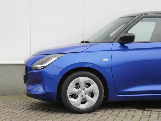 Suzuki Swift 1.2 Select Smart Hybrid | Navi | Adap. Cruise | Airco | Camera | Lm-Velgen