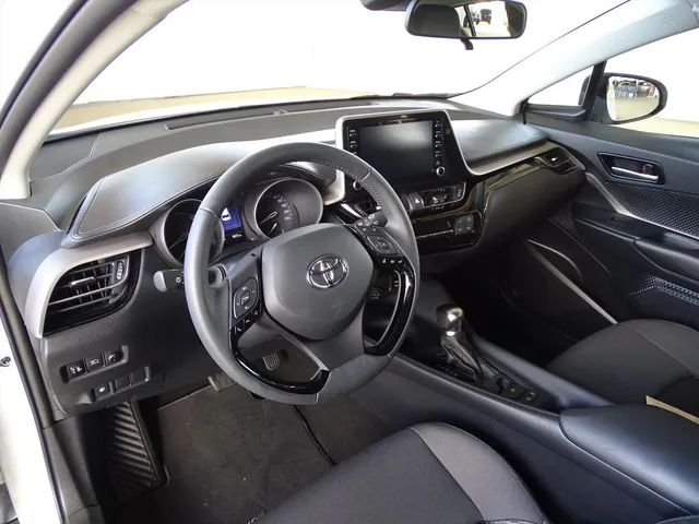 Toyota C-HR 1.8 Hybrid 122pk CVT Active | Apple CarPlay | Android Auto | Ada