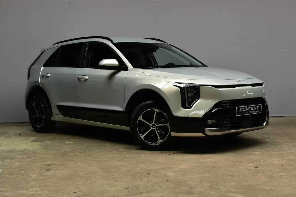 Kia Niro 1.6 GDi Hybrid 138pk DCT6 DynamicLine Direct leverbaar!