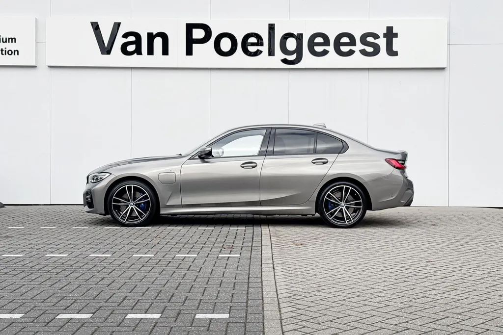 BMW 3 Serie Sedan 330e