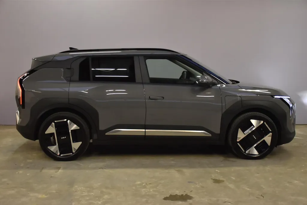 Kia EV3 81,4 kWh 204pk Plus Advanced NIEUW