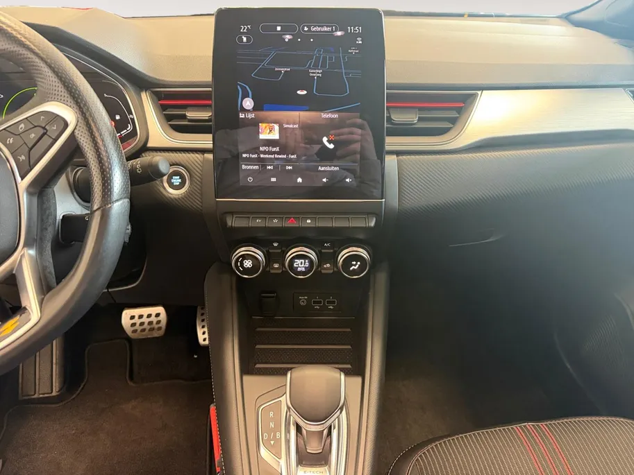 Renault Captur 1.6 HYBRID | AUTOMAAT | RS-LINE | TREKHAAK |