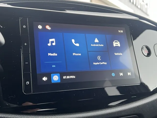 Toyota Aygo X Hybrid 115 pulse Bi-Tone