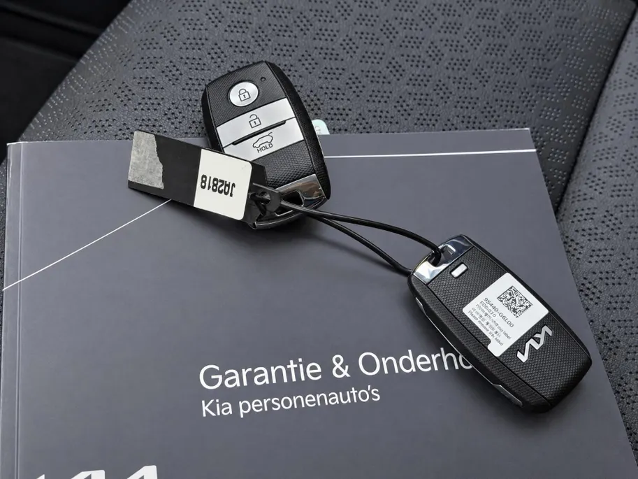 Kia Picanto 1.0 DPi GT-Line Dealer onderhouden | Navigatie | Leder interieur | Climate control | Lichtmetaal |