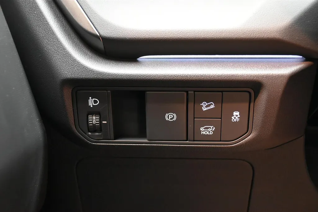 Kia Seltos Kia Seltos X-Line Demo Edition 1.6 T-GDi DCT7 180PK Direct leverbaar!