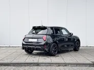 MINI Cooper 5-deurs 1.5 Cooper C John Cooper Works M