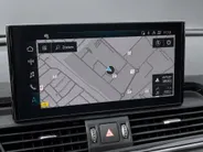 Audi Q5 50 TFSIe 299pk S-tronic S edition · Panoramadak · Camera · Matrix LED · Apple/Android Car Play · Elek. Achterklep ·