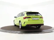 Škoda Octavia 1.4 TSI 245pk DSG RS iV PHEV · Panoramadak · Camera · Elek. Voorstoelen · Head-Up · Stoel-& Stuurverwarming · 19'' Inch · Canton Audio ·