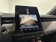 Renault Clio 90PK TCe GPF Techno | 9,3' Navi | Camera | Parkeersensoren | Cruise Control | Climate Control | Licht & Regen Sensor | Apple CarPlay/Android Auto | Full LED | Lichtmetalen Velgen |
