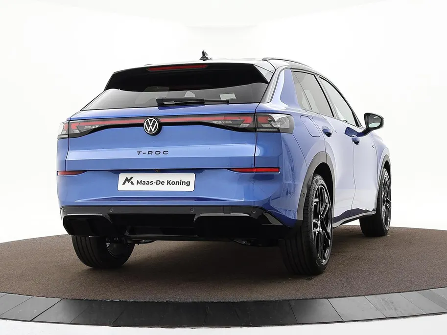 Volkswagen T-Roc R-Line First Edition 1.5 eTSI 150 PK 6 versn. DSG · Assistance Pakket · Multimedia Pakket · Park & Comfort Pakket · Voorraad OUTLET · Prijs is inclusief inruilpremie ·