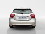 Mercedes-Benz A-Klasse 180 Business Solution | Zeer nette auto | Navigatie | Achteruitrijcamera | Parkeersensoren v + a | Comfort stoelen | Stoelverwarming | Bovag garantie | NAP