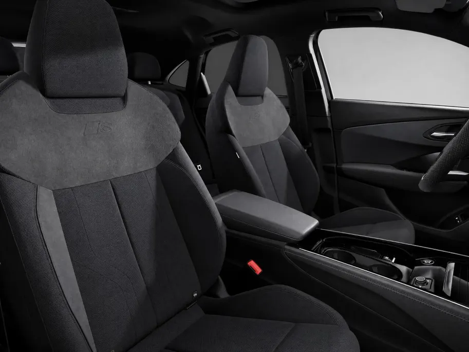 Audi Q3 Sportback 1.5 e-hybrid S edition 272 PK · Tech pro · Glazen panoramadak · Trekhaak elek. wegklapbaar