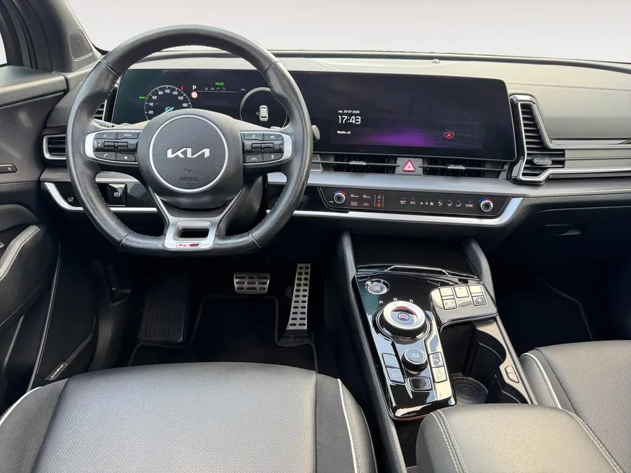 Kia Sportage 1.6 T-GDi Hybrid GT-PlusLine | Zeer compleet | Trekhaak | Panoramadak | 100% Dealer onderhouden | Stoel & Stuurverwarming |