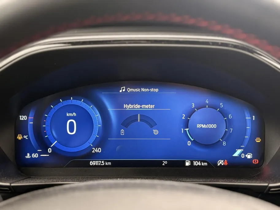 Ford Focus Wagon 1.0 EcoBoost ST Line 125 PK WINTER PACK I LEDEREN BEKLEDING I APPLE CARPLAY / ANDROID AUTO I ' 18 ' VELGEN I