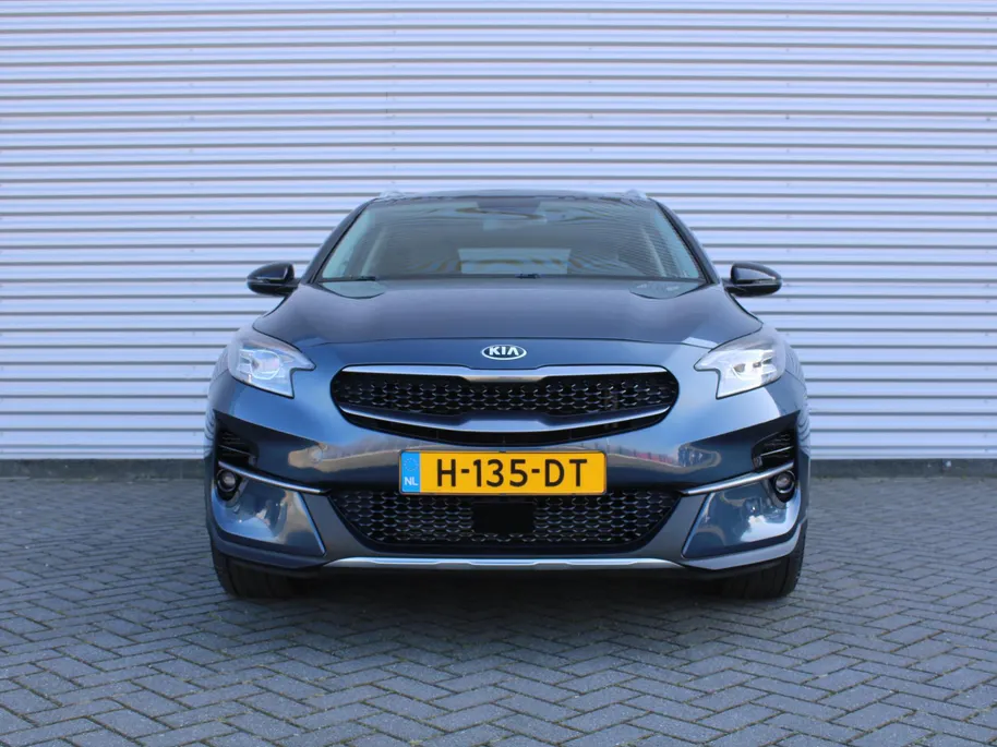 Kia XCeed 1.4 T-GDi ExecutiveLine | Trekhaak | Schuif-/kanteldak | Stuur-/stoelverwarming + ventilatie | 18' LM |