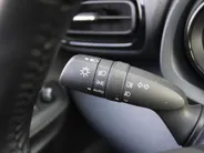Mazda 2 Hybrid 1.5 Select | Camera | Navi | 16" LM | Panoramadak |
