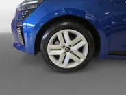 Renault Clio 1.0 TCe 90 GPF evolution | Carplay | Cruise Control | Bluetooth | Elektrische Spiegels | Parkeersensoren | Airco | 12 Maanden BOVAG Garantie |