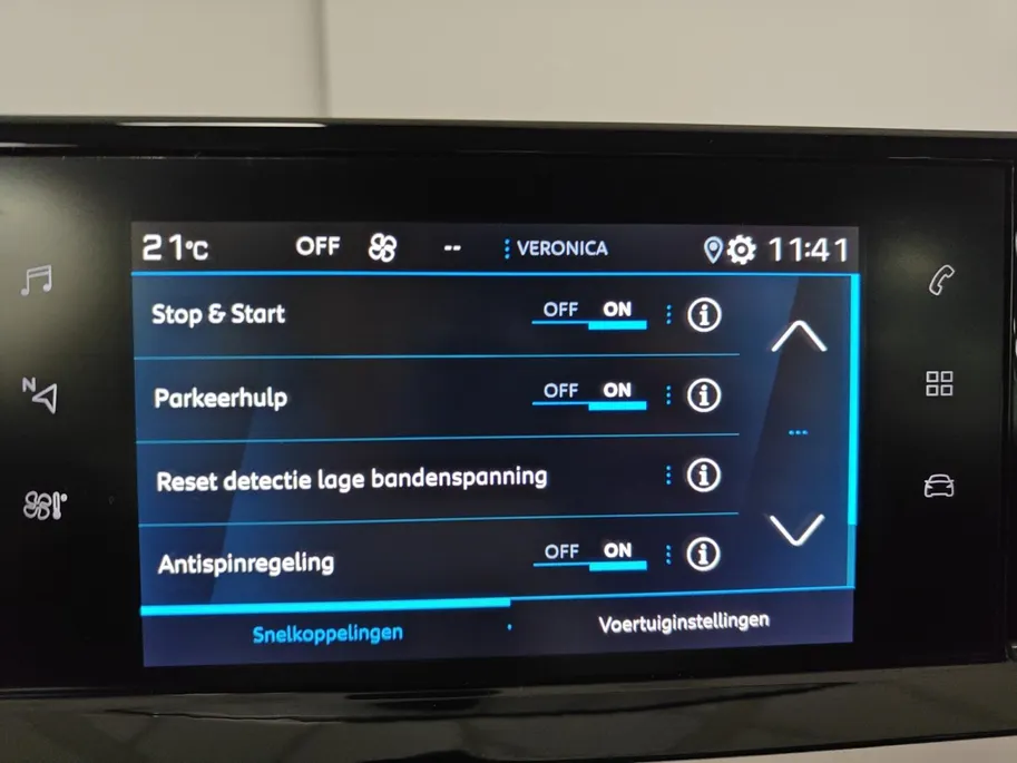 Peugeot 208 1.2 PureTech Allure AUTOMAAT NAVI AIRCO CAMERA APPLE CARPLAY ANDROID AUTO DEALER ONDERHOUDEN 5 DEURS ZEER MOOIE AUTO
