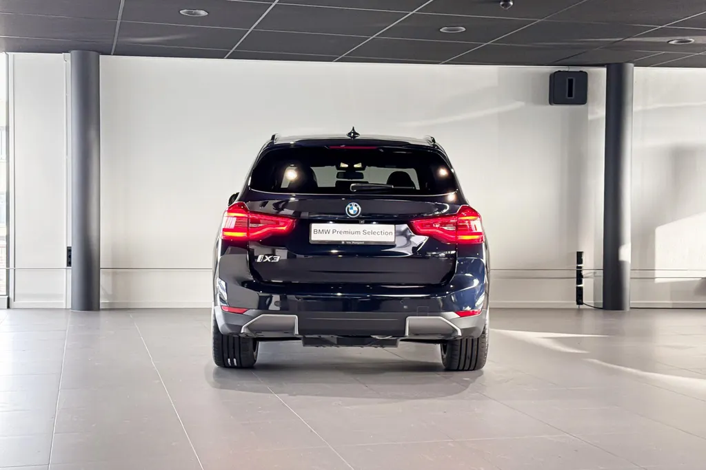 BMW iX3 High Executive 80 kWh