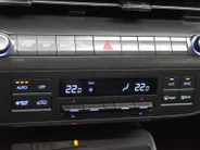 Hyundai Kona 1.6 HEV 138pk DCT Premium / Voorraad deal