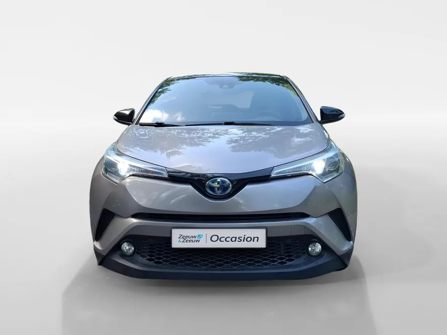 Toyota C-HR 1.8 Hybrid Dynamic Airco automatisch| Autonomous Emergency Braking | Cruise control adaptief | Lichtmetalen velgen 18' | Navigatiesysteem full map | Voorstoelen verwarmd