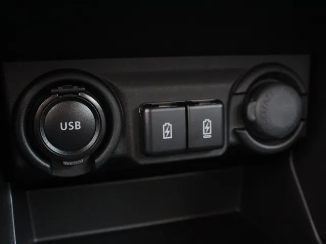 Suzuki Swift 1.2 Select Smart Hybrid | Navi | Adap. Cruise | Airco | Camera | Lm-Velgen