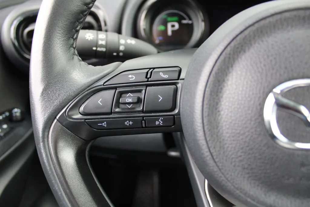 Mazda 2 Hybrid 1.5 Agile Comfort Pack | 15' LM | Airco | Cruise | PDC |