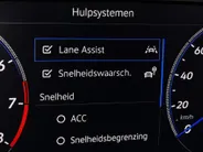 Volkswagen T-Roc 1.5eTsi/150PK DSG R-Line Black Style · Panoramadak · Camera + Parkeersensoren · Apple/Android Car Play · Garantie t/m 18-06-2027