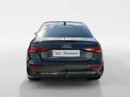 Audi A3 Limousine 30 TFSI Advanced edition | Automaat | Trekhaak | Cruise Control | All Season Banden | Climate Control | Verwarmbare Voorstoelen | Parkeersensoren Achter | Navigatie | Bovag Garantie