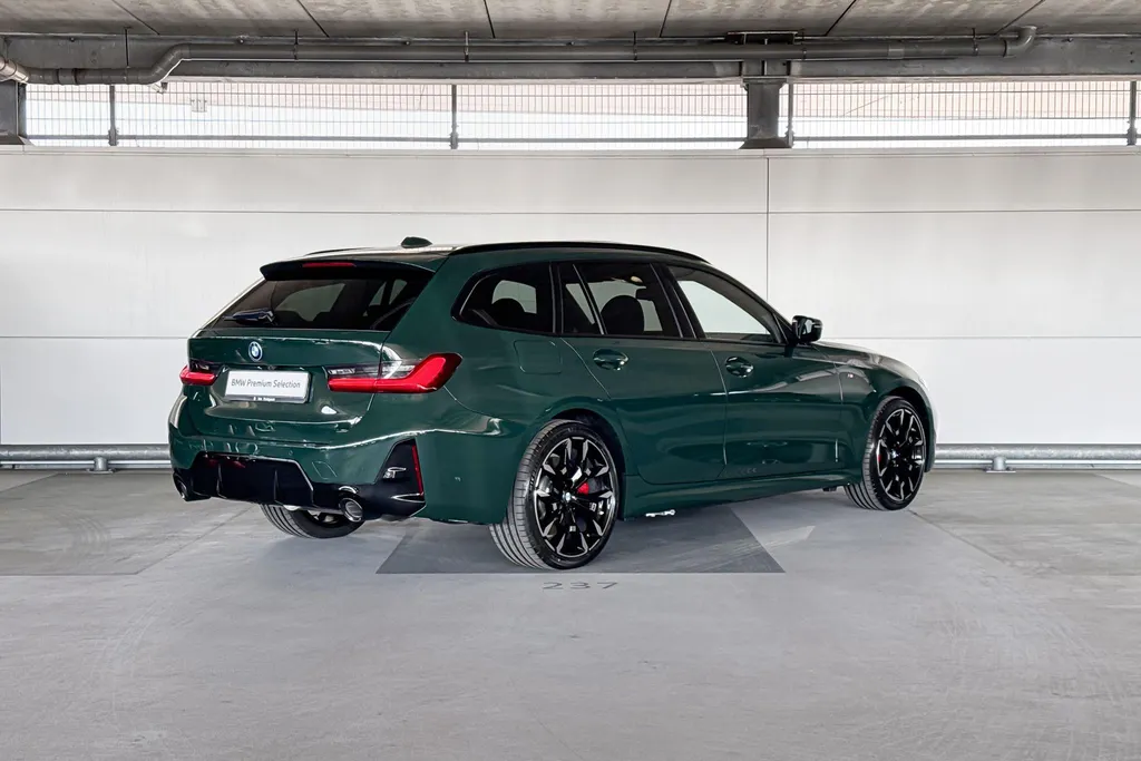 BMW 3 Serie Touring 330e M Sport Edition