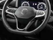 Volkswagen T-Roc Life First Edition 1.5 eTSI 116 PK 7 versn. DSG · Achteruitrijcamera · Comfort pakket · Voorraad OUTLET · Prijs is inclusief inruilpremie ·