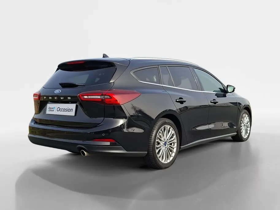 Ford Focus Wagon 1.0 EcoBoost Hybrid Titanium 155PK Automaat | NL-Auto | Adaptieve Cruise Control | Winter Pack | BLIS | Privacy Glass | Camera | Apple Carplay&Android Auto | 17' Lichtmetaal |