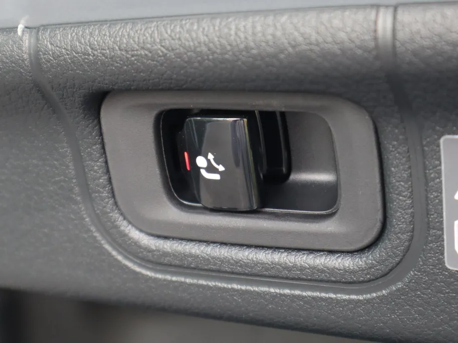Mercedes-Benz C-Klasse 180 Business Solution AMG