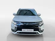 Mitsubishi Outlander 2.4 PHEV Pure+ | Automaat | Keyless start | Keyless entry | Stoel Verwarming | Trekhaak | Cruise control |