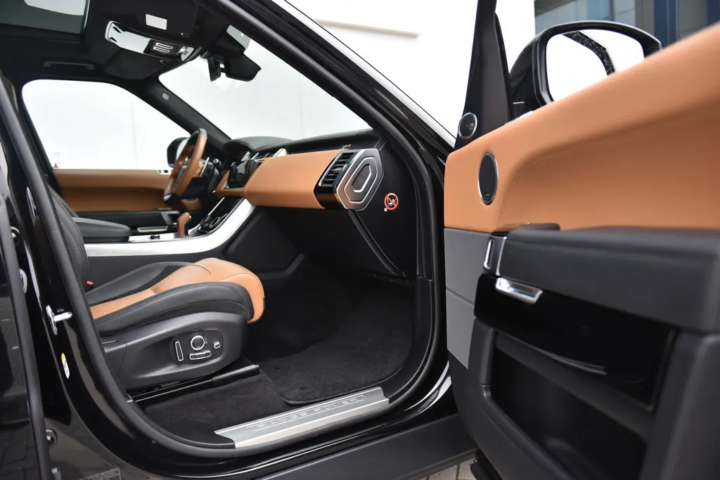 Land Rover Range Rover Sport 5.0 V8 SC SVR
