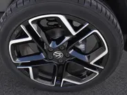 Volkswagen T-Cross 1.0TSI/116PK R-Line · Apple/Android Car Play · Camera + Parkeersensoren · Dodehoeksensor · Garantie t/m 24-02-2028