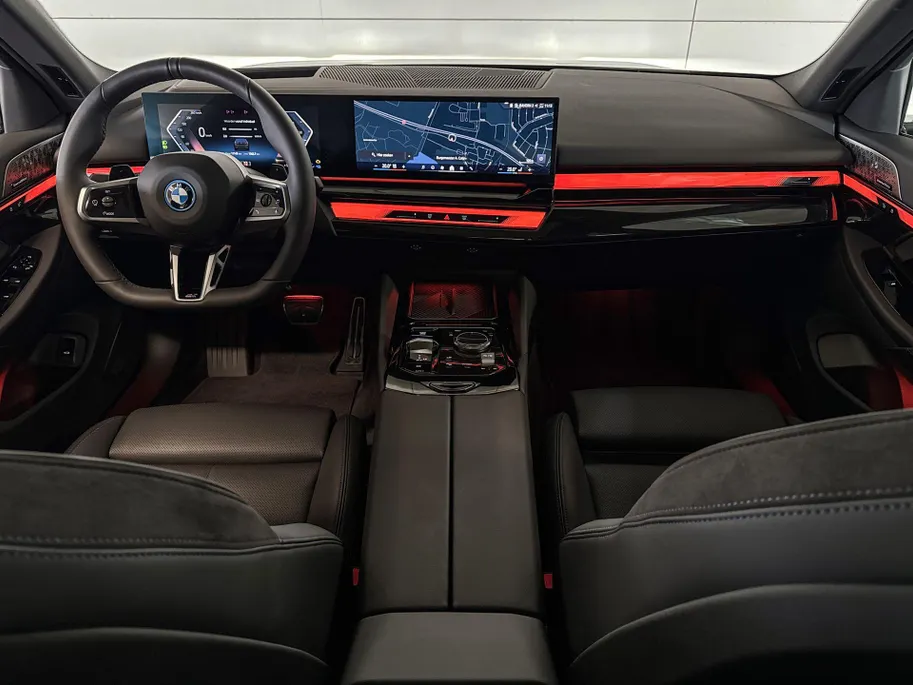 BMW 5 Serie Sedan 550e xDrive