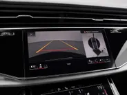 Audi Q7 55 TFSIe 381pk Quattro Pro Line S Panoramadak · Trekhaak · Luchtvering · B&O · Leder Valcona · Elek. Stoelen + Geheugen Bestuurder · 21'' Inch · 360 Camera · SOH 97,2% · EXTRA INRUILKORTING ·